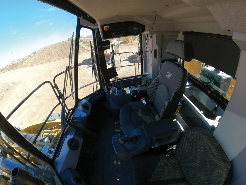 New Cat® 995 Wheel Loader offers more payload and performance